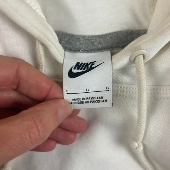 NIKE Men’s White Hoodie White Swoosh Sweatshirt size: Large - Picture 7 of 8